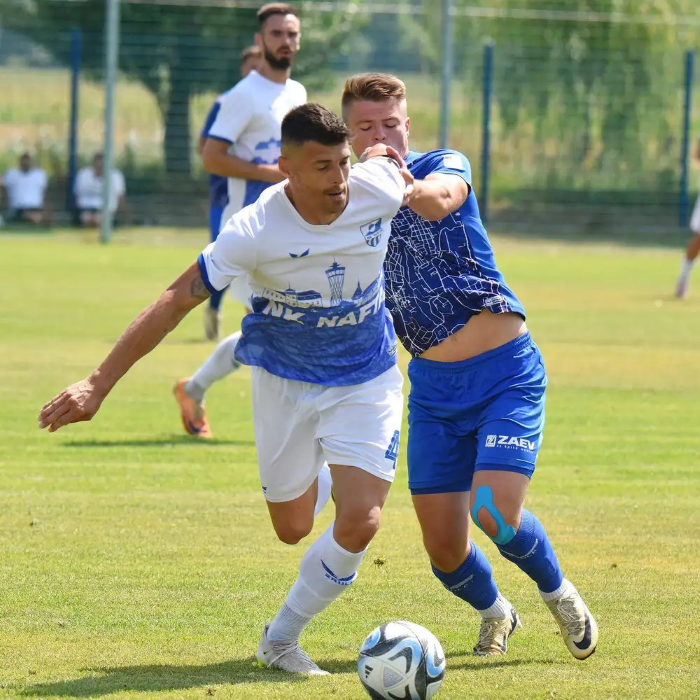 če že samo razmišljaš o obstanku? raje igraj kitaro