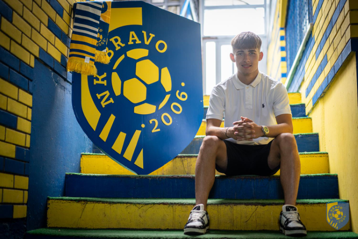 kerin prvi poletni novinec brava