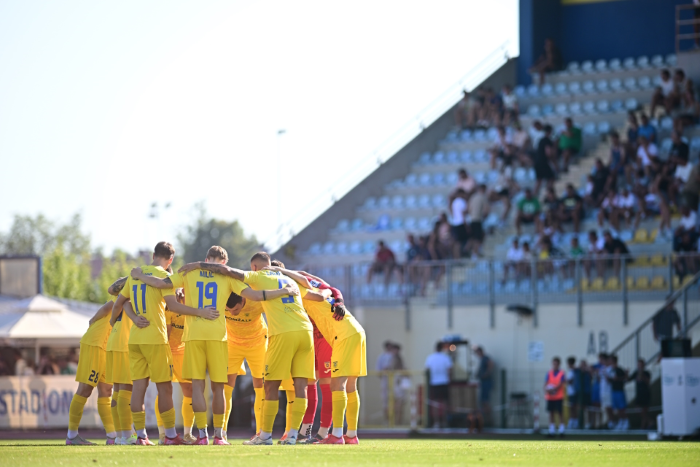 ehibe, kahvić in parras novi člani domžal
