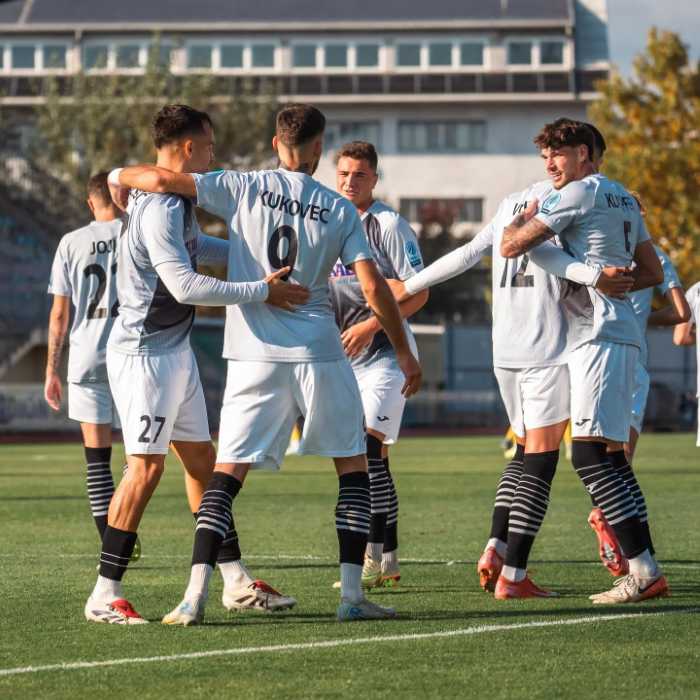 padali so klubski rekordi, blesteli so mladeniči