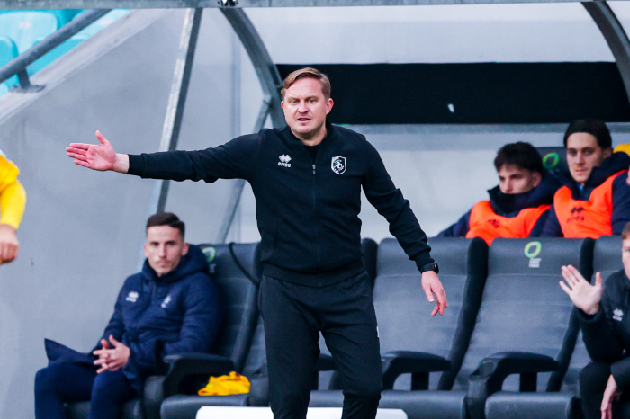 arnol ostaja v šiški