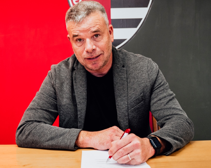 žlogar na klopi primorja nasledil anđelkovića