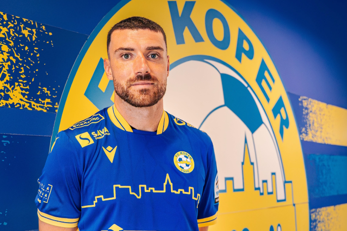 guček okrepil obrambo kopra